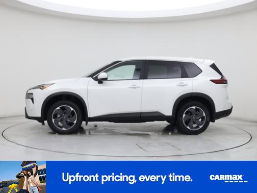 White 2024 Nissan Rogue SV