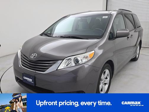 Gray 2017 Toyota Sienna LE