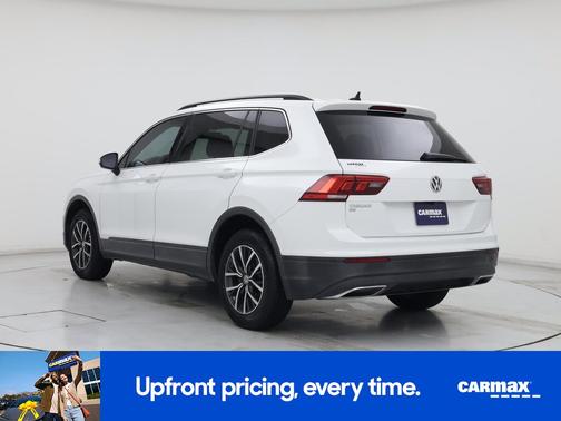 White 2019 Volkswagen Tiguan SE