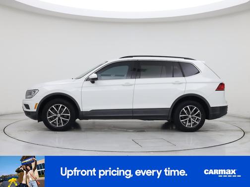 White 2019 Volkswagen Tiguan SE