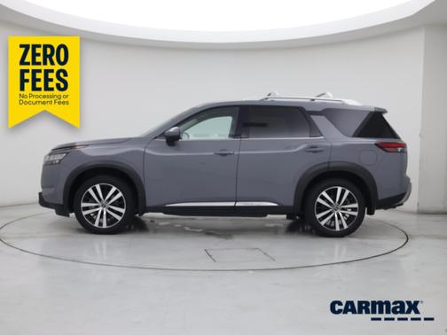 Silver 2024 Nissan Pathfinder Platinum