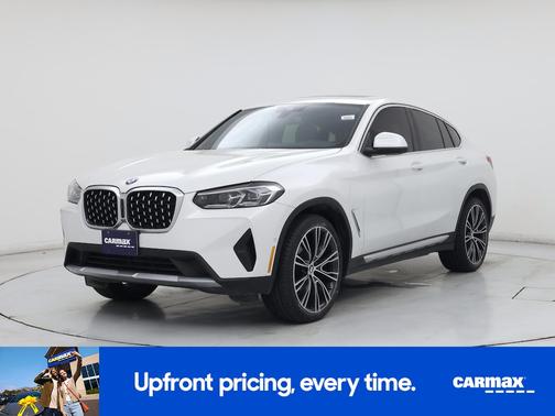 White 2024 BMW X4 XDrive30i