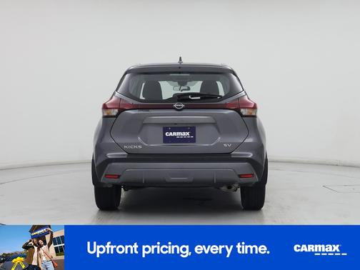 Gray 2024 Nissan Kicks SV
