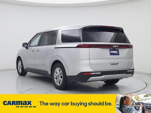 2022 Kia Carnival LXS