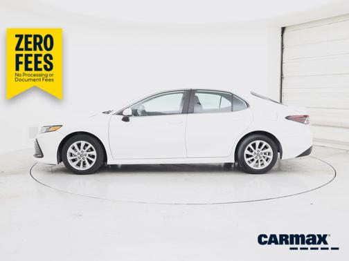 White 2024 Toyota Camry LE