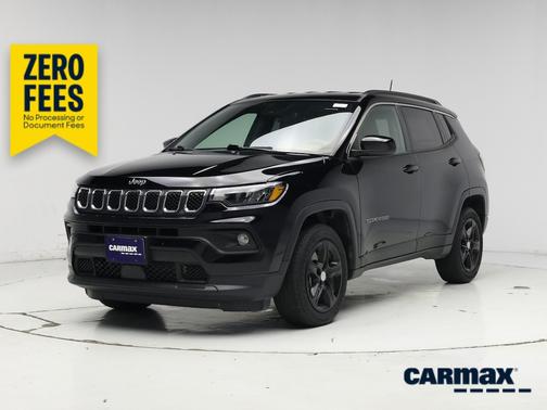 Black 2024 Jeep Compass Latitude