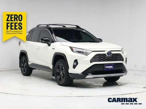 White 2021 Toyota RAV4 Hybrid XSE