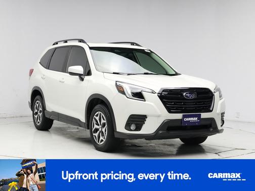 White 2023 Subaru Forester Premium