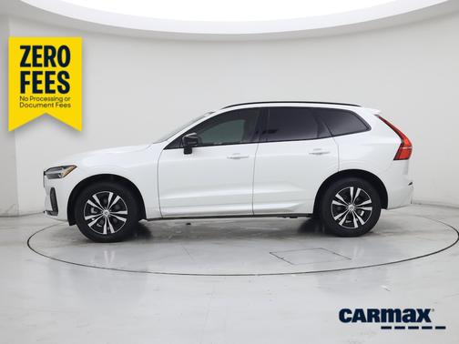 White 2025 Volvo XC60 B5 Core