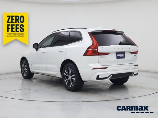 White 2025 Volvo XC60 B5 Core