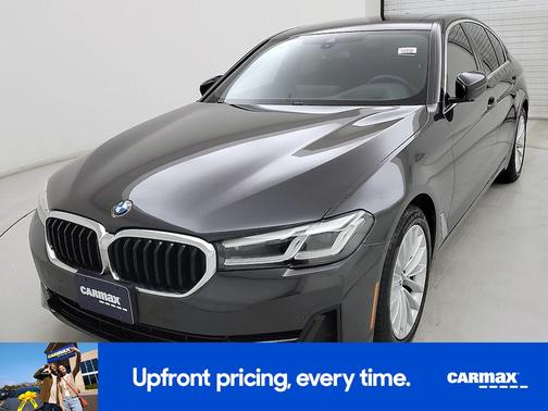 Gray 2023 BMW 530 I