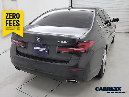 Gray 2023 BMW 530 I