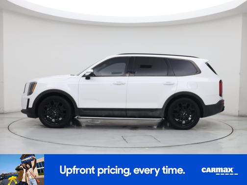 White 2022 Kia Telluride EX