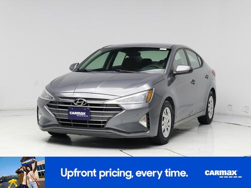 Gray 2019 Hyundai ELANTRA SE