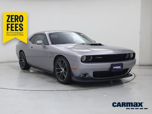 Gray 2016 Dodge Challenger 392 Hemi Scat Pack Shaker
