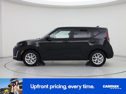 Black 2025 Kia Soul LX