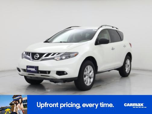 White 2014 Nissan Murano SV