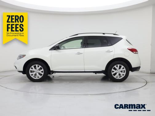 White 2014 Nissan Murano SV