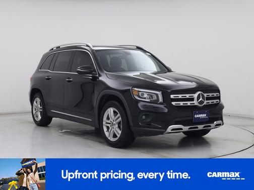 Black 2022 Mercedes-Benz GLB 250