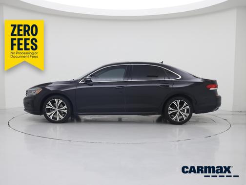 Black 2021 Volkswagen Passat SE