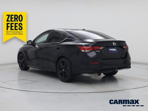 Black 2022 Nissan Sentra SR