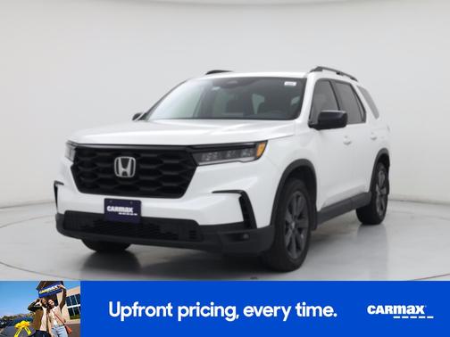 White 2025 Honda Pilot Sport