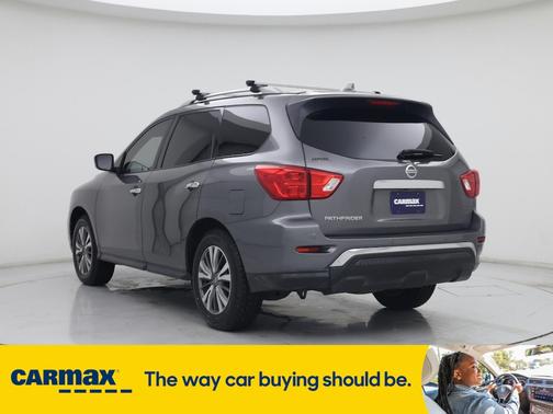 2019 Nissan Pathfinder S