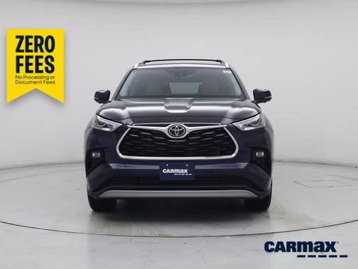 Blue 2024 Toyota Highlander Platinum