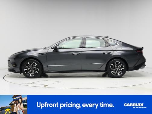 Gray 2025 Hyundai SONATA SEL