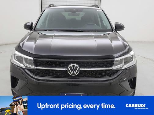 2024 Volkswagen Taos SE Black Edition