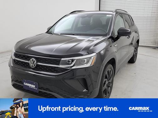 2024 Volkswagen Taos SE Black Edition