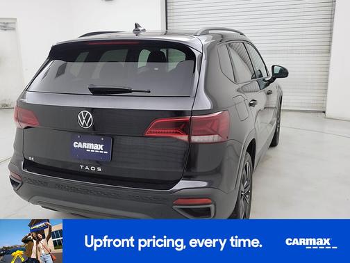 2024 Volkswagen Taos SE Black Edition