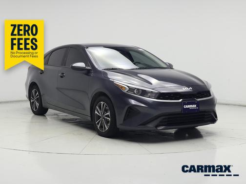 Gray 2024 Kia Forte LXS