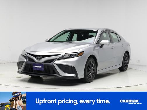 Silver 2022 Toyota Camry SE
