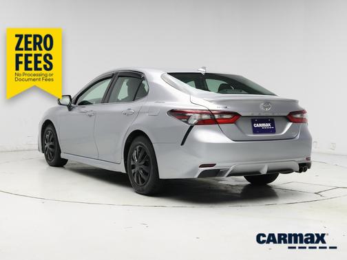 Silver 2022 Toyota Camry SE