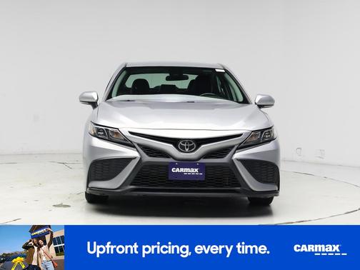 Silver 2022 Toyota Camry SE