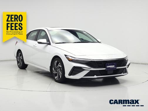 White 2025 Hyundai ELANTRA Limited