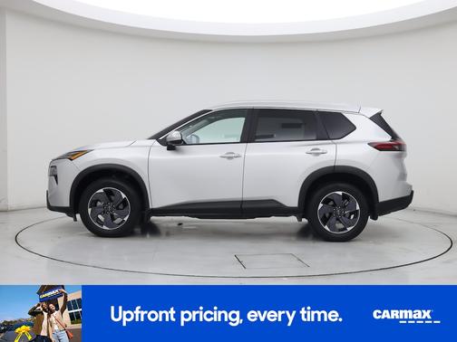 Silver 2024 Nissan Rogue SV