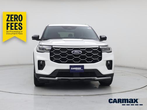 White 2025 Ford Explorer Platinum