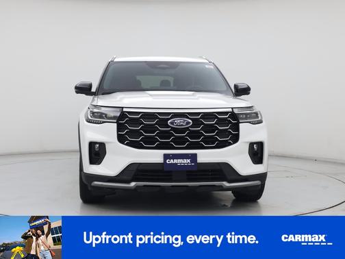 White 2025 Ford Explorer Platinum