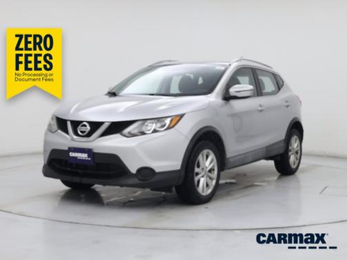 Silver 2017 Nissan Rogue Sport SV