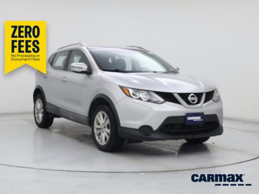 Silver 2017 Nissan Rogue Sport SV