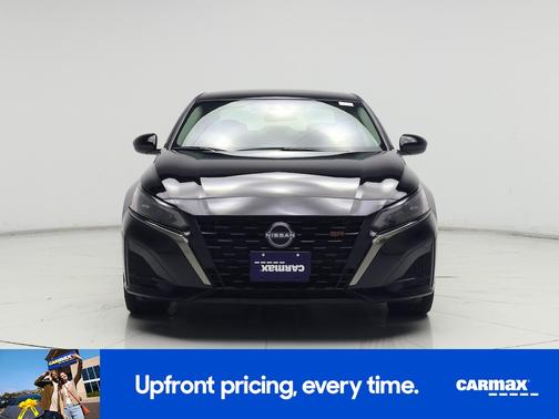 Black 2025 Nissan Altima SR