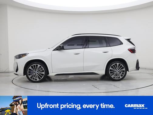 White 2024 BMW X1 M35i
