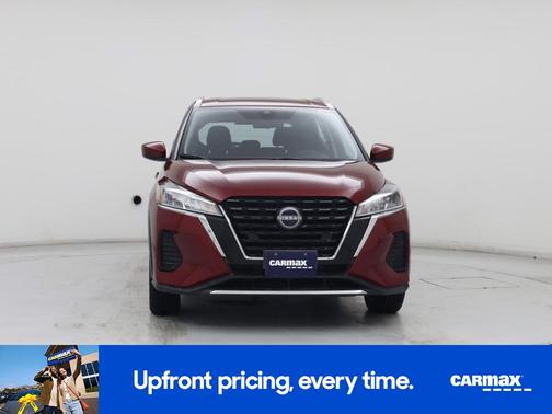 Red 2022 Nissan Kicks SV