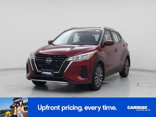 Red 2022 Nissan Kicks SV