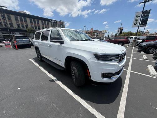 Bright White Clearcoat 2024 Jeep Wagoneer L Series II