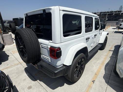 2022 Jeep Wrangler Unlimited 4xe Sahara