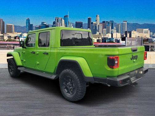 2025 Jeep Gladiator Sport