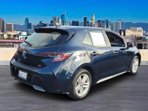 2021 Toyota Corolla Hatchback SE